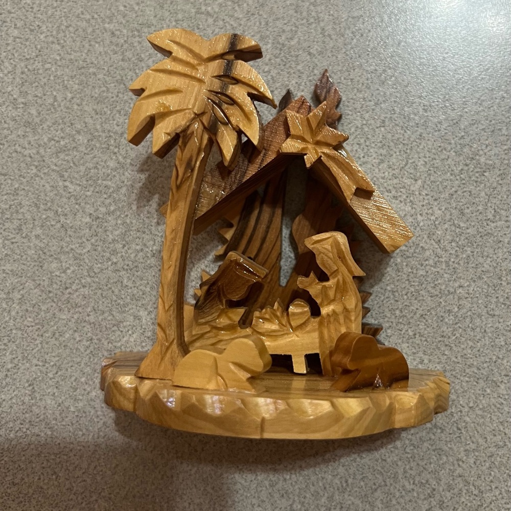 New Vintage Olive wood Nativity scene from Bethlehem